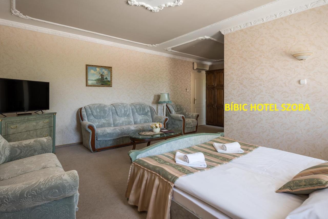 Hotel Bíbic és Tüskevár Étterem és Horgásztó Nyíregyháza Extérieur photo